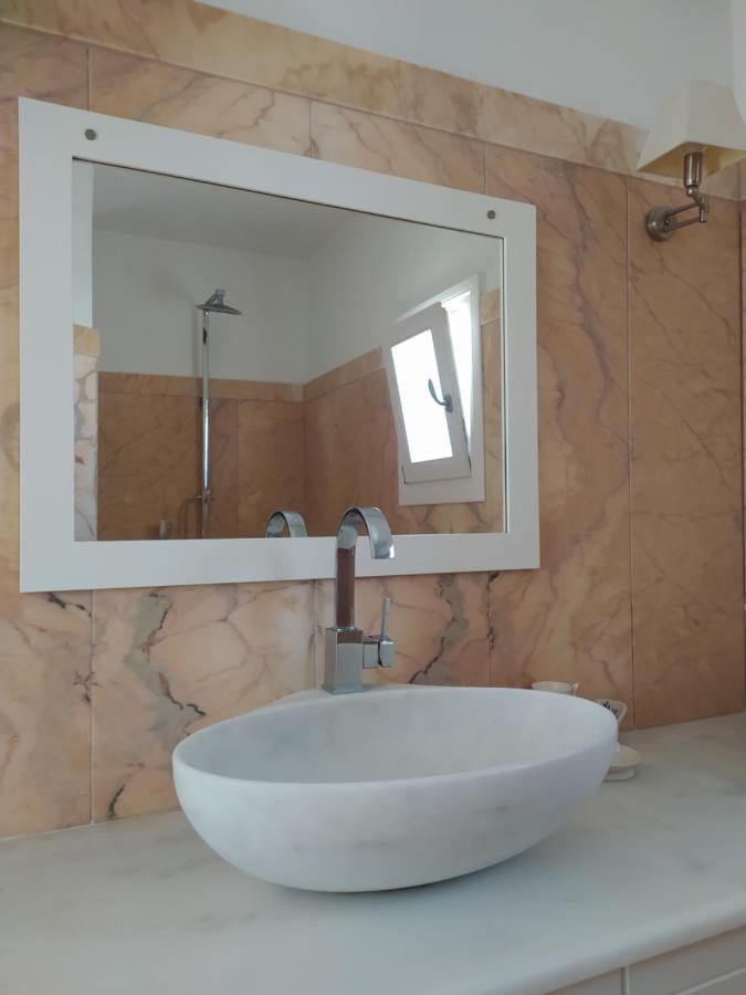 A&V Sea View Villa ฟิรา ภายนอก รูปภาพ